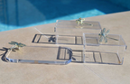 Bandeja Libélula em Acrílico Cristal com Aplicação em Latão – 30 cm