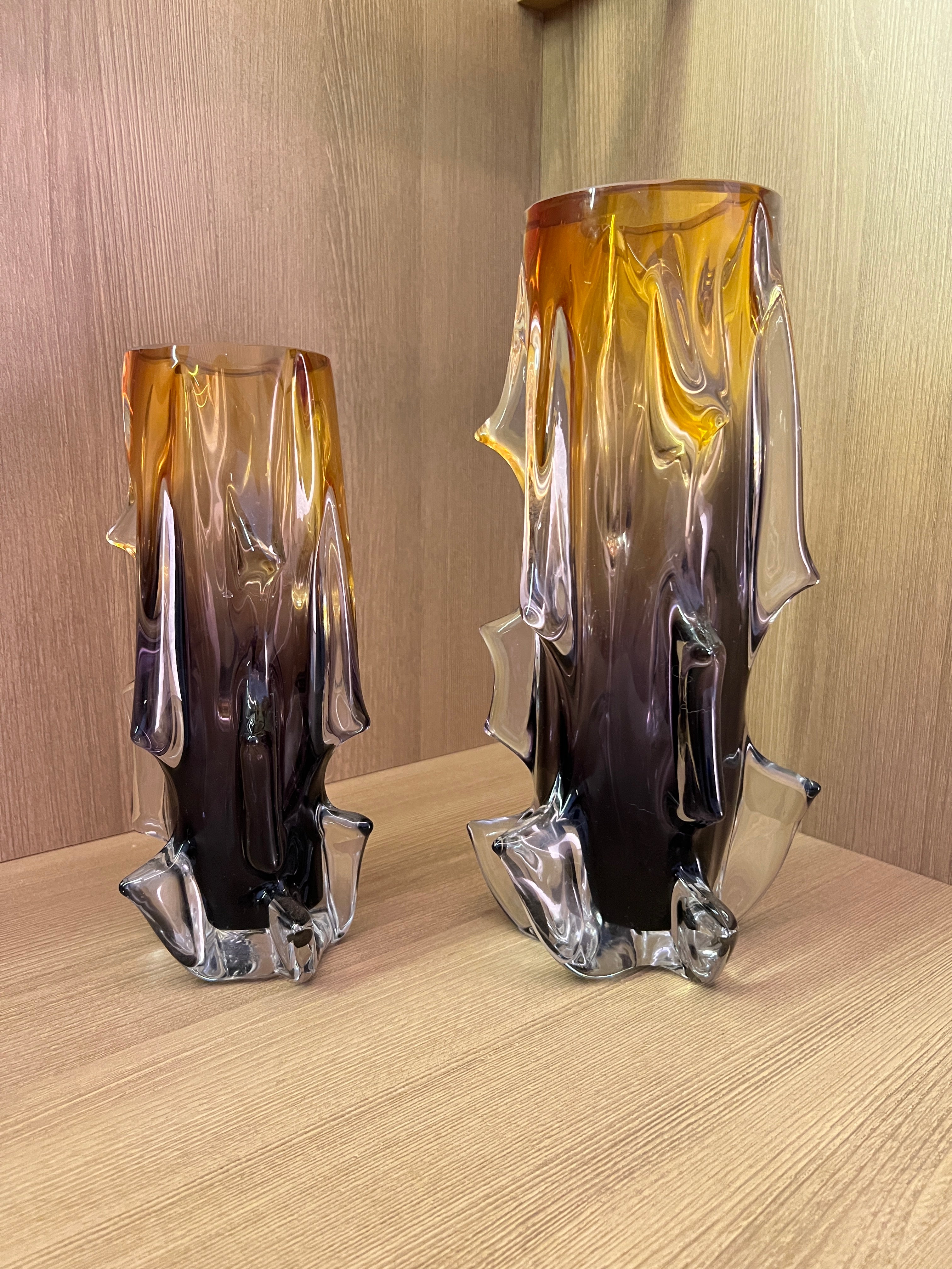 Vaso Ravello Vidro Murano – Tamanhos P e M (Âmbar com Roxo ou Cinza Quartzo)