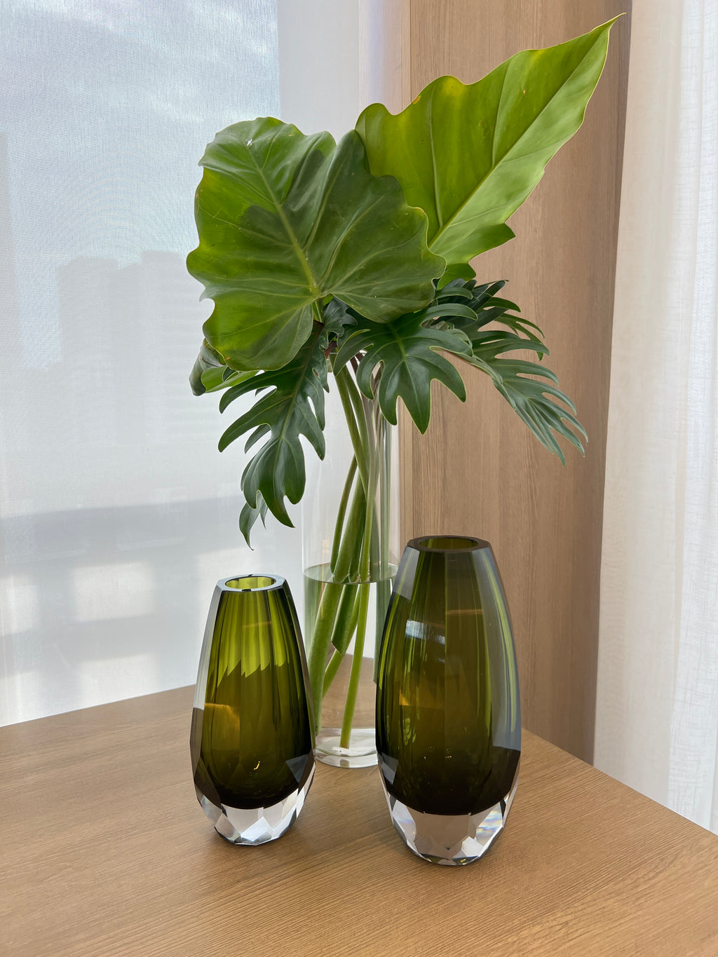 Vaso Cristallo Vidro Murano – Tamanhos P e M (Âmbar, Cinza Quartzo, Verde Esmeralda)