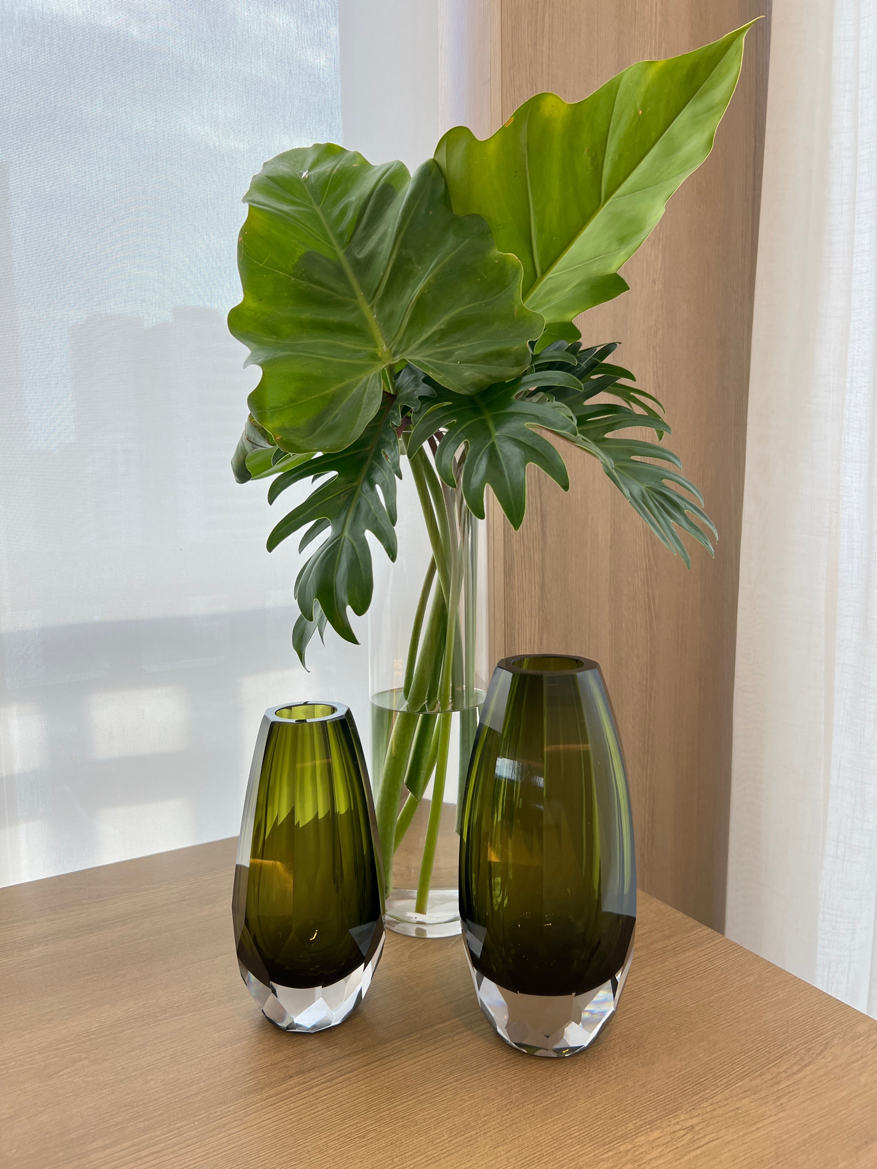 Vaso Cristallo Vidro Murano – Tamanhos P e M (Âmbar, Cinza Quartzo, Verde Esmeralda)
